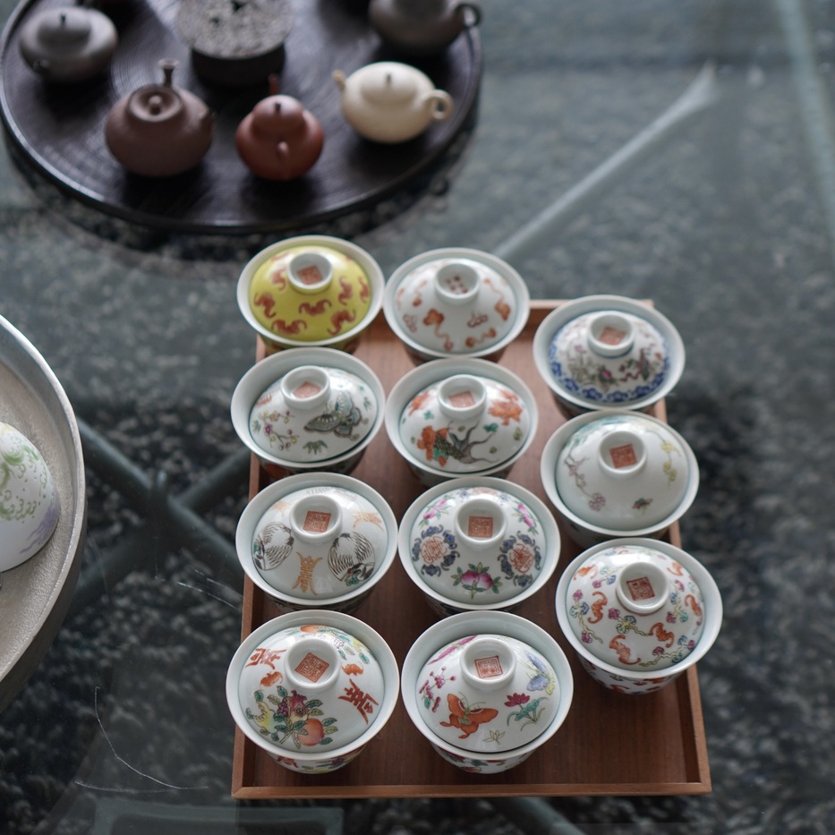 中国茶の茶器セット（景徳鎮の蓋碗・紫砂壺）